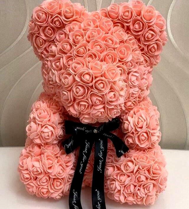 Мишка ручной работы из сотен роз с ленточкой 25 см. персиковый Оригинал в коробке 