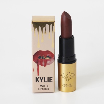 Губная матовая помада Kylie Matte Lipstick цвет TRUE BROWN K